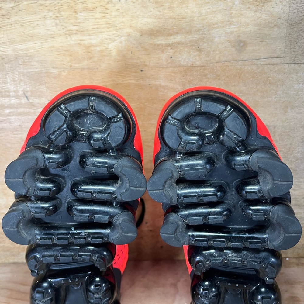 Nike Air VaporMax Flyknit 3 Womens Sz 7 (5.5Y) Shoes Sneakers Crimson Black - Picture 12 of 15